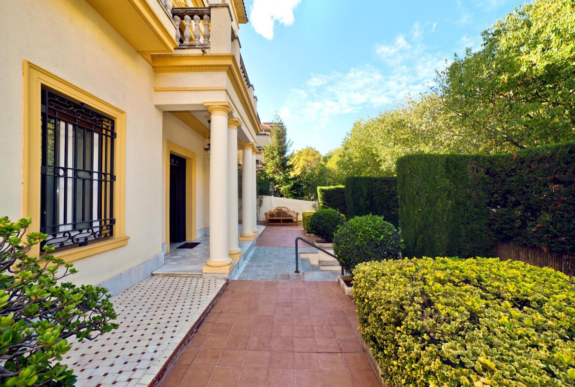 Villa Victoria Barcelona, Barcelona
